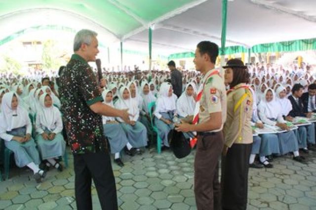 pak gubernur